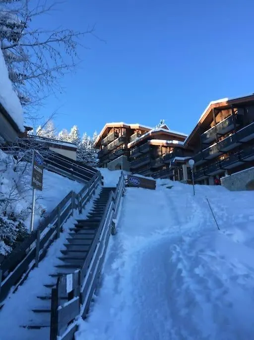 P2-3 Esprit Chalet Sur Les Pistes De Courchevel France